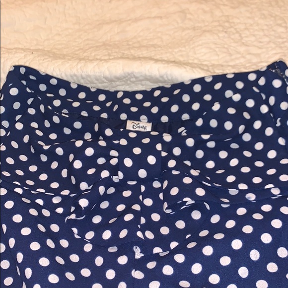 Shorts - Picture 3 of 3